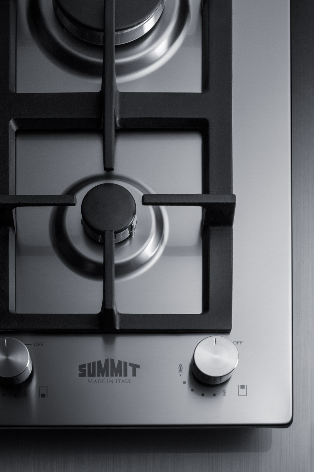 2-burner gas cooktop made in Italy with sealed burners, multiple heating outputs, a 304 grade stainless steel surface, and continuous cast iron grate